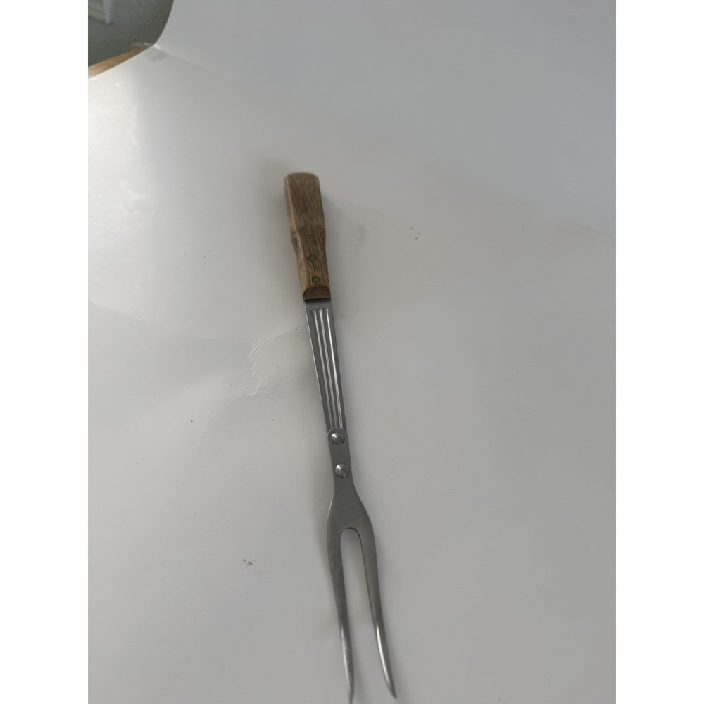 Imperial Home Veri Sharp Meat Carving Serving Fork Wood Handle USA Vintage
